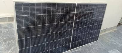 6 Solar Panels of 400Watts with Stands for Sale
