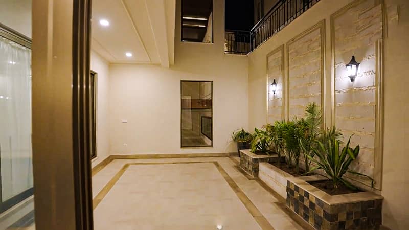 2 KANAL FULLY FURNISHED HOME FOR SALE IN DHA PHASE 1 3