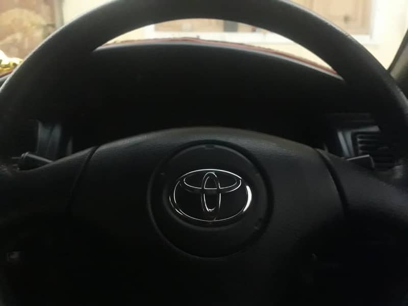 Toyota Corolla XE 5