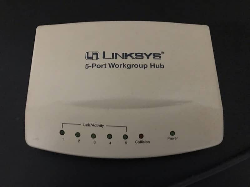 Linksys 5-Port Hub 0