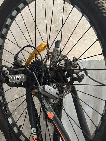cycle 7 gears xids black and orange volor 6