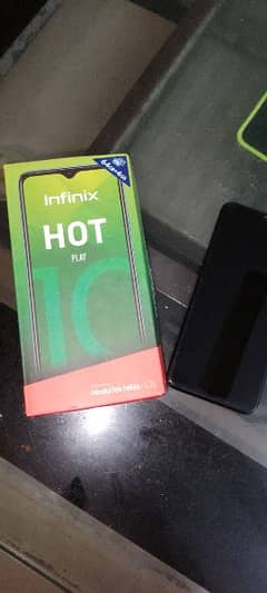 INFINIX HOT 10 PLAY MINT CONDITION 4/64GBb WITH BOX