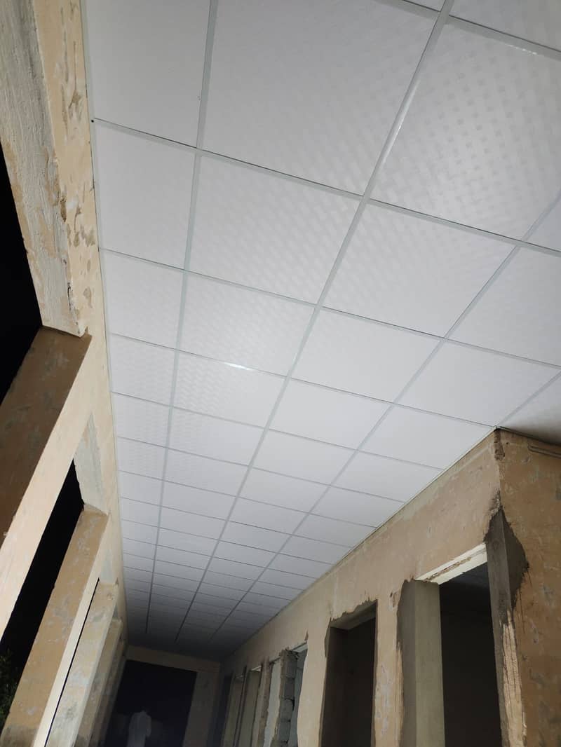 Gypsum Ceiling/Ceiling/Gypsum Tiles/POP Ceiling/Office Ceiling 2 by 2 10