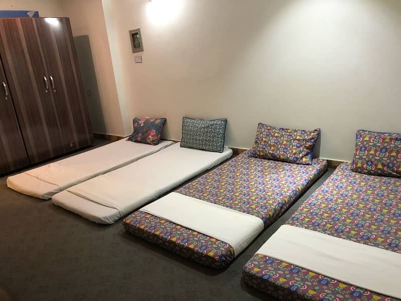 Rooms For Boys In Faisal Town 13