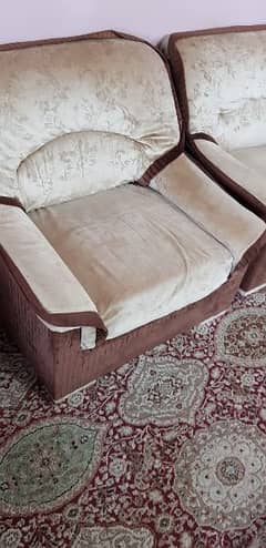 5 seater sofa set available