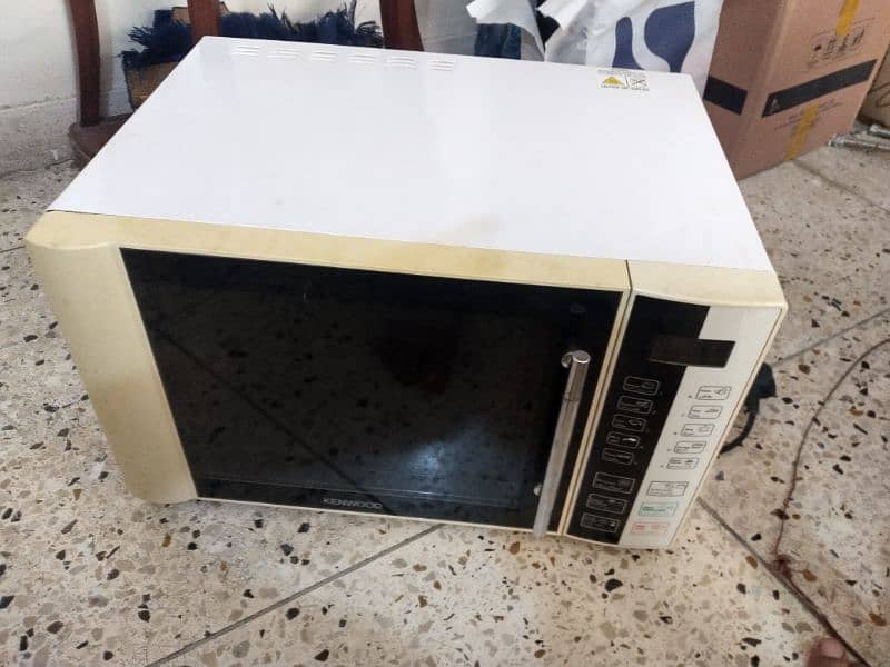 microwave oven Kenwood 0