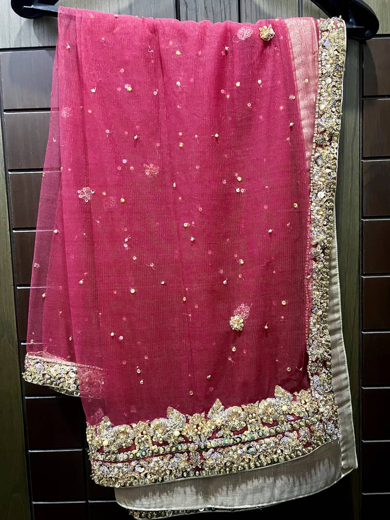 Wedding Dress. ( Brand: Shazia Kiyani) 11