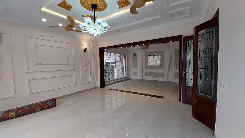 10 Marla House For sale BahriaTown Lahore 6
