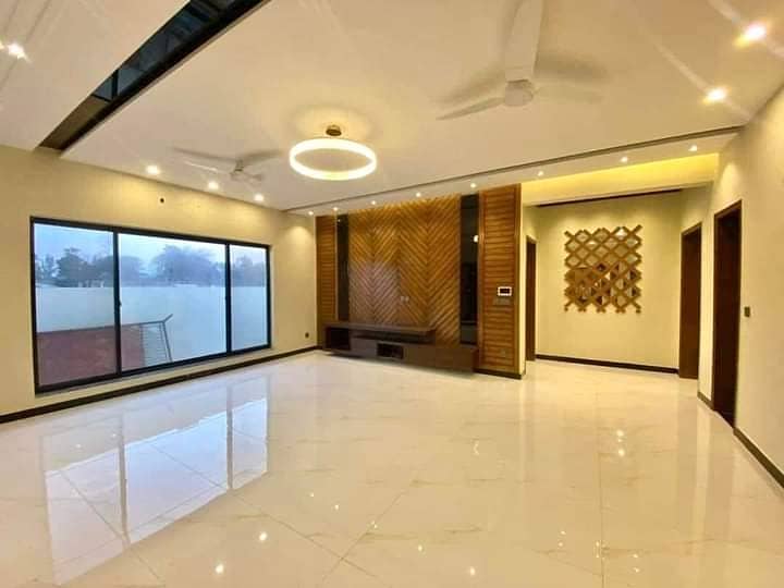 1 Kanal Luxury House For Sale In Sactor C Bahria Town Lahore 5