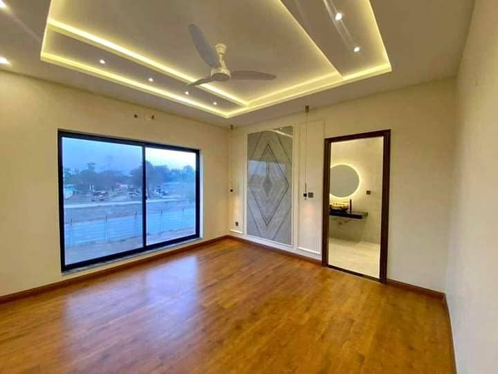 1 Kanal Luxury House For Sale In Sactor C Bahria Town Lahore 17