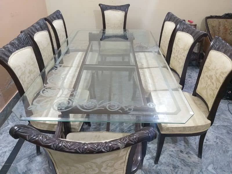 Dining Table with 8 Chairs 0