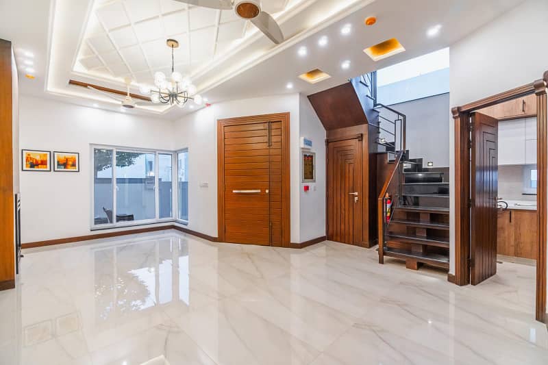 5 Marla Modern Design Most Stunning House is Up for Rent in DHA 5