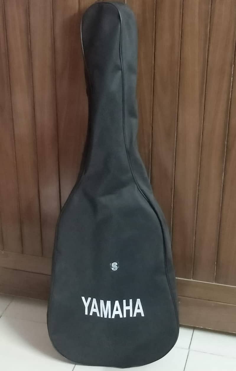 Acoustic Guitar Urgent Sale 1