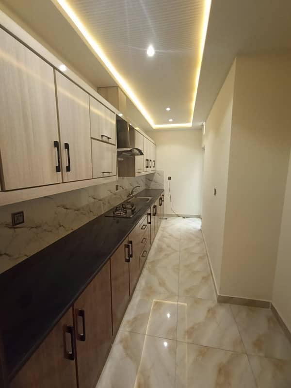 BRAND NEW 05 MARLA HOUSE FOR SALE AT EYE CATCHING LOCATION OF JOHAR TOWN 4