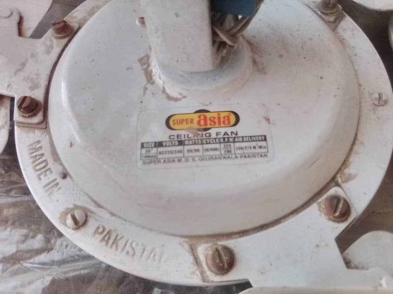 used Celling Fans  10/8 proper working condition 3