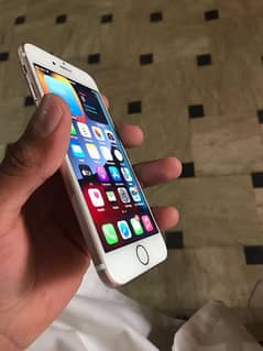 iphone 7 PTA Approved 32 GB Gold