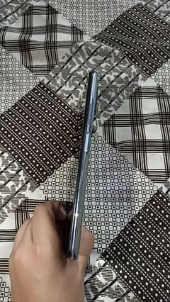 Infinix note 10 pro (condition like new)