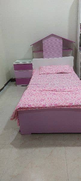 kids single bed with side table and mattress 3