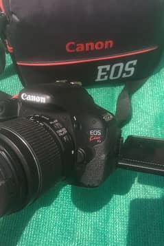 Canon 600D / Kiss X5 + 18-55mm lens 10/10