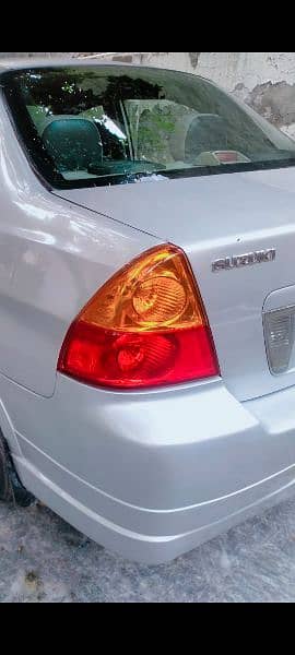 Suzuki liana 2007 3