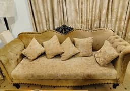 Sofa Set 7 seater Available for Sale
