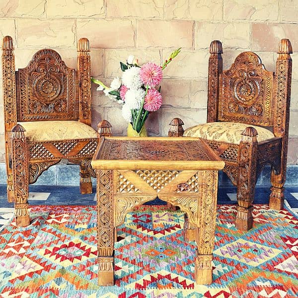 Antique chairs with Table 0
