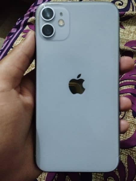 Iphone 11 jv 64 Gb with 4 month sim time full 6