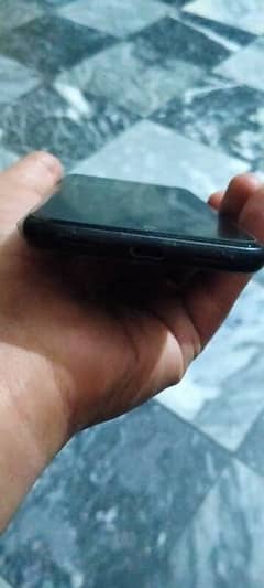 google pixel 4    10 by 10 condition all ok