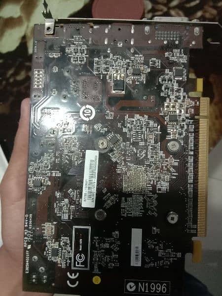 Amd Radeon GPU R7730 1 gb card 2