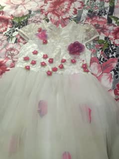 Girl's Frock aged 10 years 0