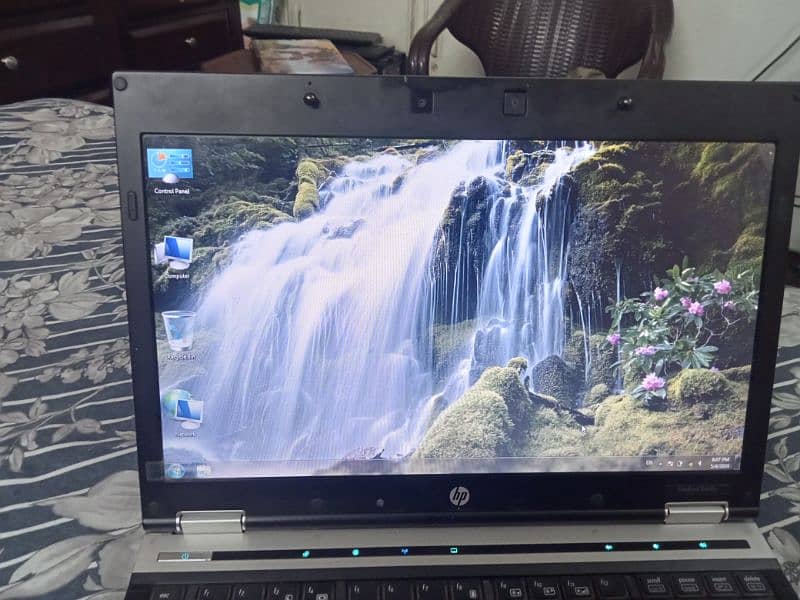 HP EliteBook 8440p 1