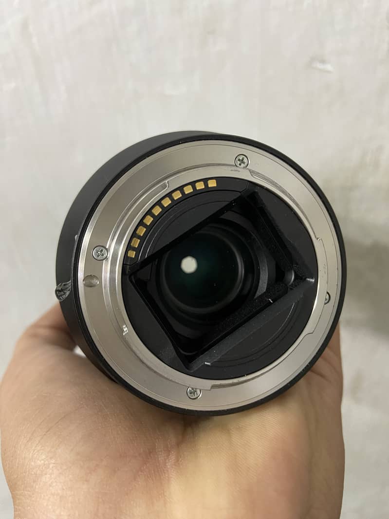 Sony 24-70mm f4 lens 5