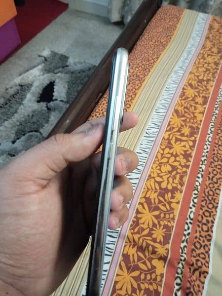Redmi Note 8 3