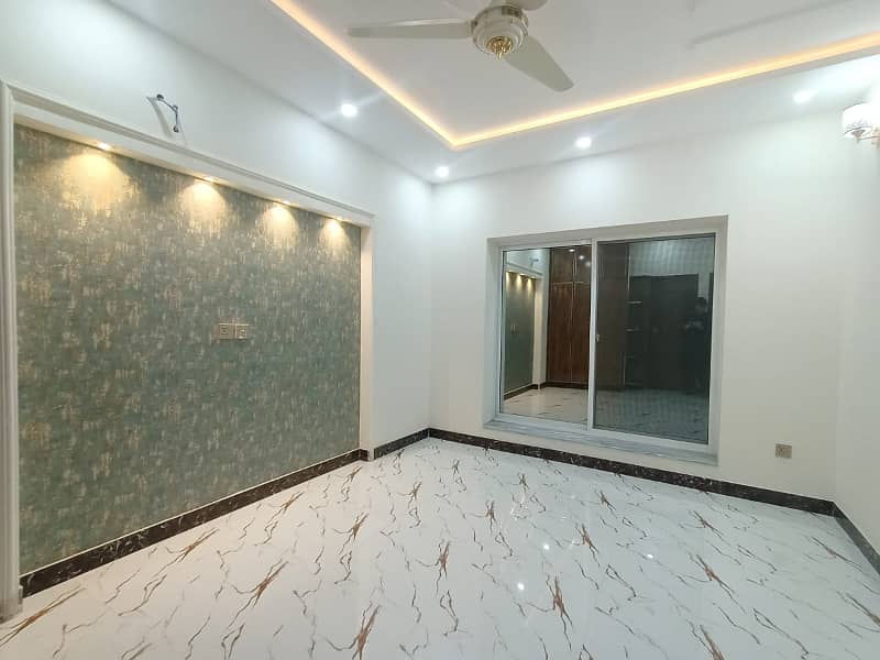 6.11 Marla House For Sale In Bahria Homes Bahria Town Lahore. 13