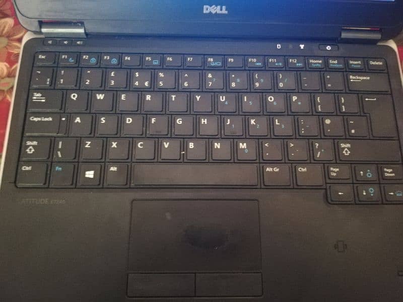 Dell Laptop Available for Sale. 2