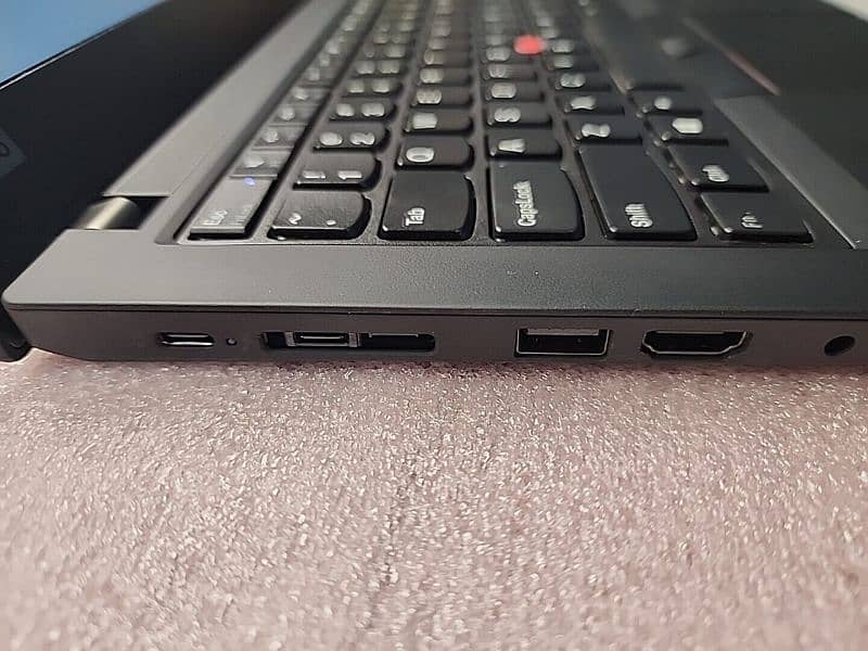 Lenovo ThinkPad T490
 →PROCESSOR: 8th Gen Intel Core i5  with vPro 5