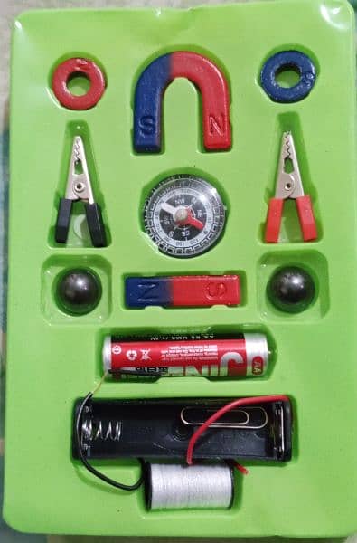 Magnetic Play Set for Kids with Compass | Create Magnetic Field 1