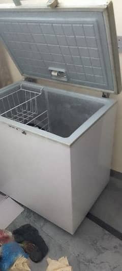Freezer for sale . condition new hai