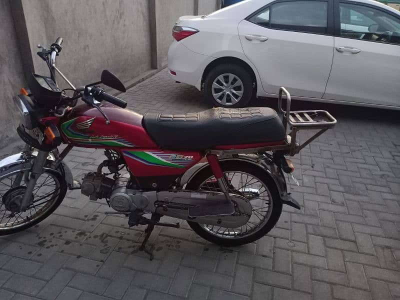 Honda 70cc neet and clean condition 6