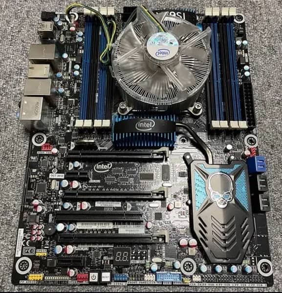 Intel Motherboard and Processor 0