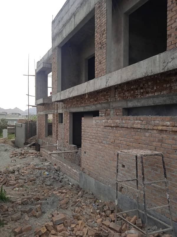 A 4500 Square Feet House Has Landed On Market In MPCHS - Block C Of Islamabad 1