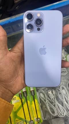 iPhone XR canvtet 13. pro max n non pta 64  gb