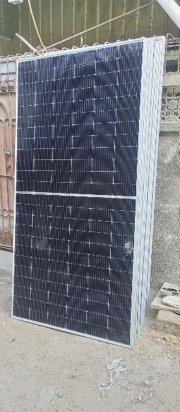 Canadian Hiku6 545 Watt Bifical double Glass solar Panels 16