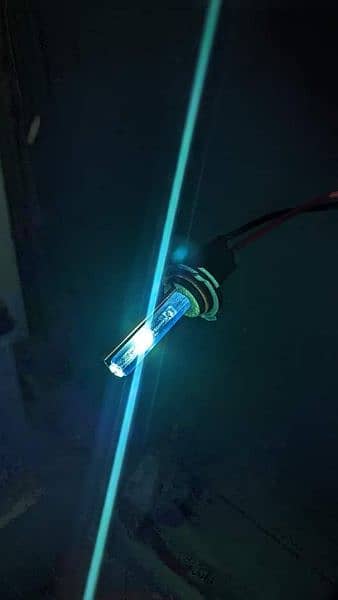9006 HID Xenon Bulbs with Blasters - Aqua Blue 10000K 9