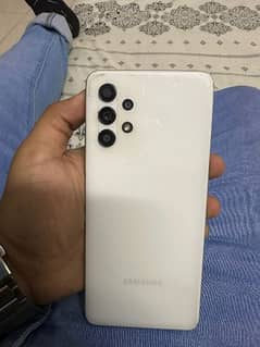 SAMSUNG A 32 FOR SALE (WITH BOX AND ORIGINAL CHARGER)