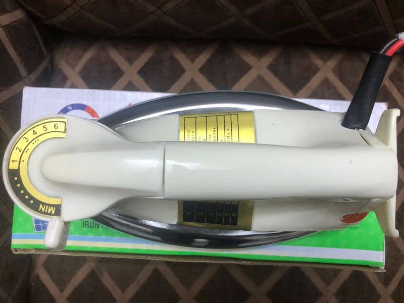 12 Volt DC Solar Iron New Technology Used for Solar urgent sale 3