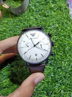 White Dial With Leather Strap Watch For Mens Fashion.