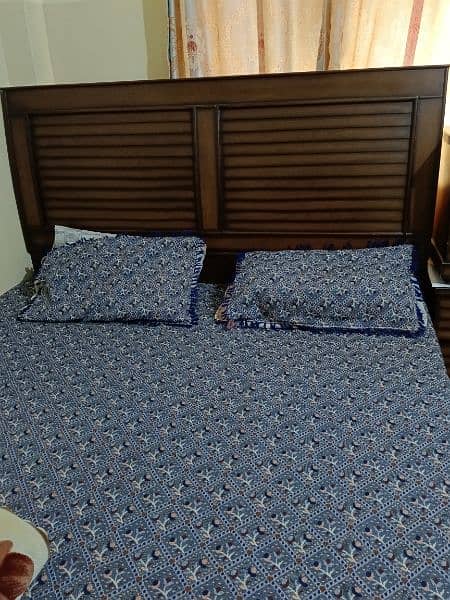 Wooden bedset with mattress 0