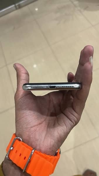 iphone x 256 gb pta approved 5