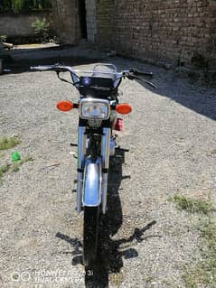 Honda 125, 3 year used with all original spare parts
